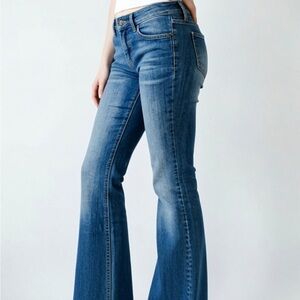 Classic Blue Flared Jeans